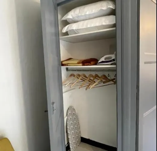 Chic & Elegance Centre