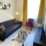 Chic & Elegance Centre Apartmán